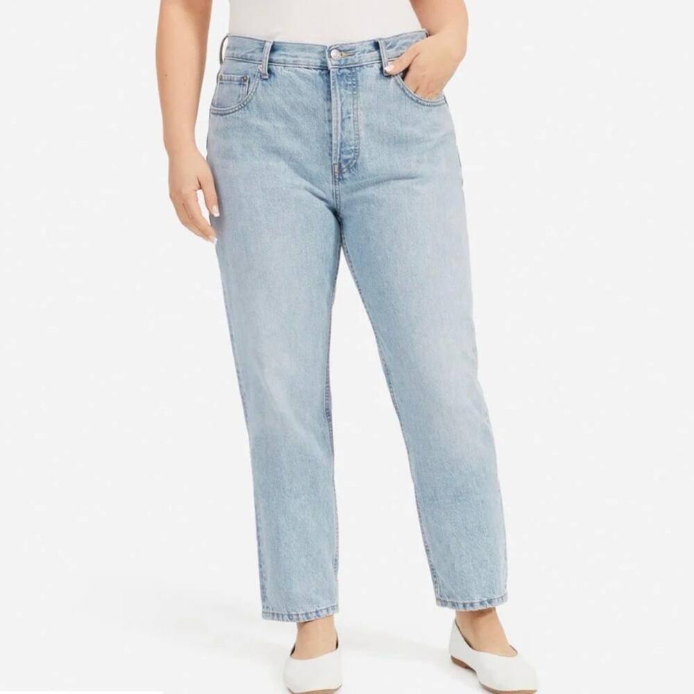 EVERLANE 90s cheeky high rise jeans in vintage sun bleached blue 28